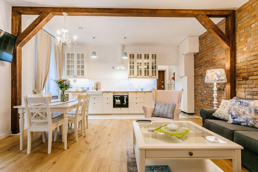 Old Town Apartment Delux Krakow Ngoại thất bức ảnh