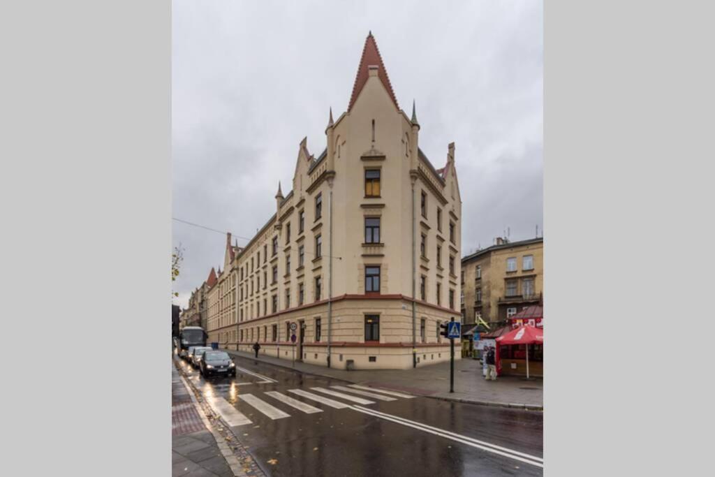 Old Town Apartment Delux Krakow Ngoại thất bức ảnh