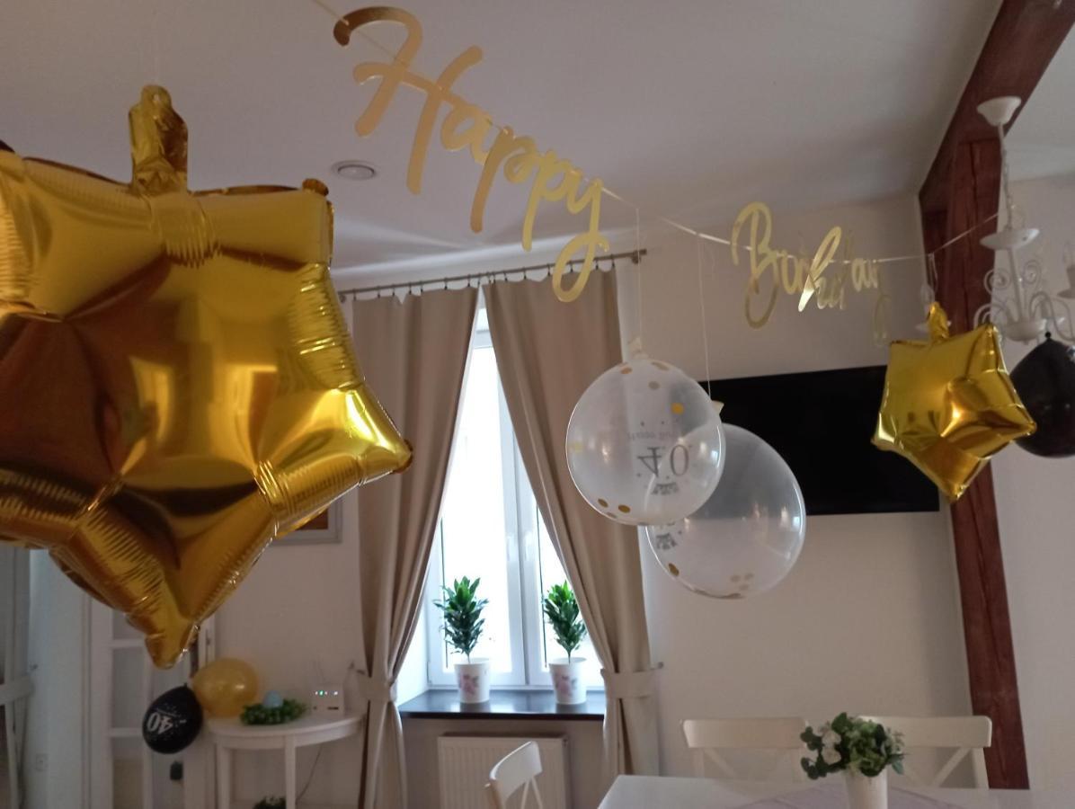 Old Town Apartment Delux Krakow Ngoại thất bức ảnh